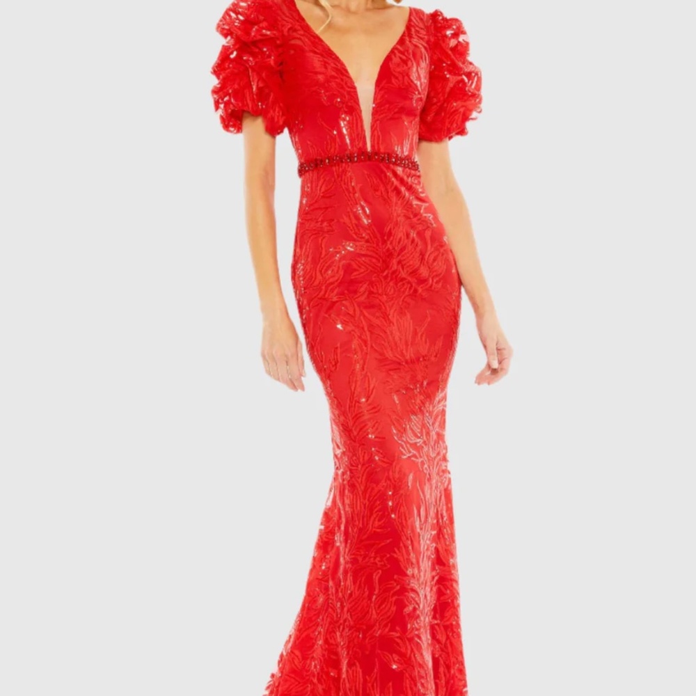 Mac Duggal Gown with Custom Red Lining - Size 10